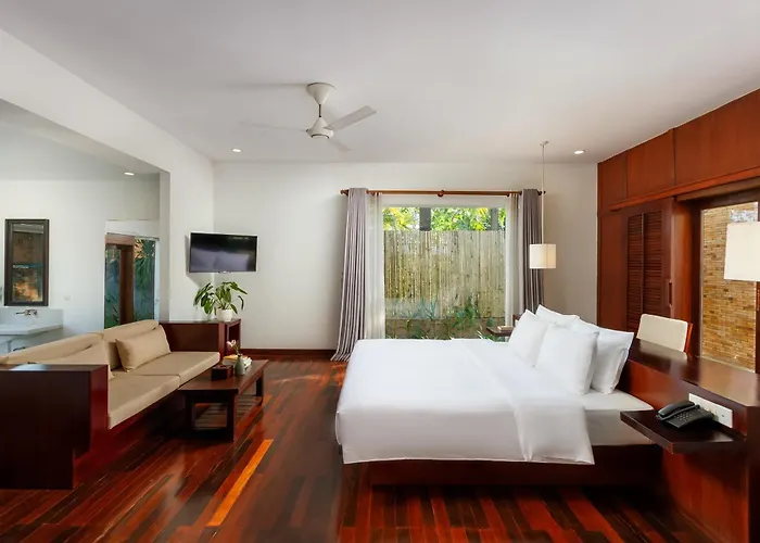 Hotel Le Mayansa 5*
